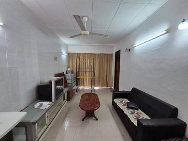 Apartment For Sale in Medan Lumba Kuda