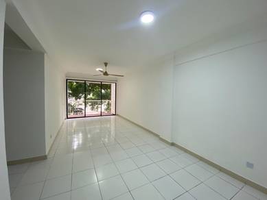 Condominium For Rent in Cyberia SmartHomes
