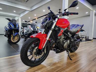 Benelli TNT 249S
