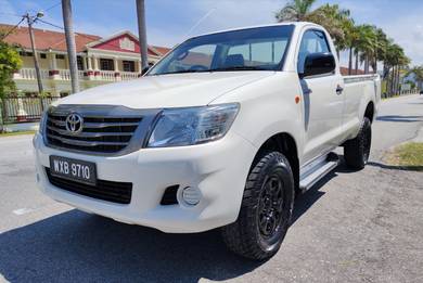 Toyota Hilux in Kuala Kangsar, PRK
