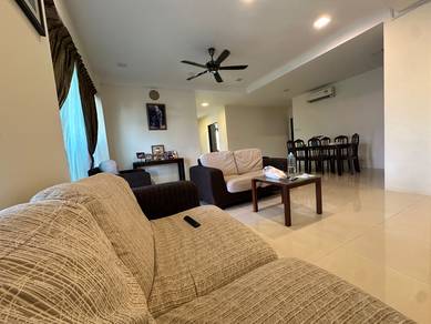 Condominium For Sale in R55 Condominium
