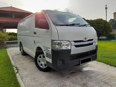2018 Toyota Hiace