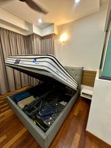 Chiro Anniversary Miracoil Mattress and Headboard