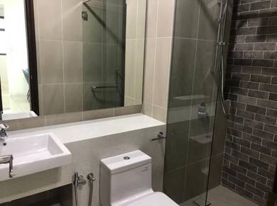 Condominium For Sale in Queens Residences Q1 @ Queens Waterfront