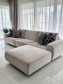 Omg 4.5 Seater Sofa with Ottoman from Poet Living
