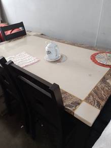 Table Marble With Set 6 Chair