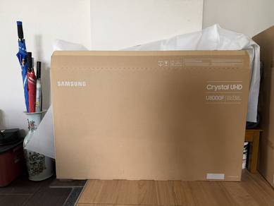 Samsung 55" Crystal UHD U8000F TV