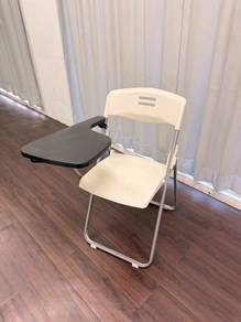 Foldable Classroom Chairs