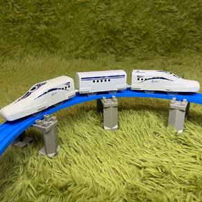 Series LO Maglev (S-17) - Plarail