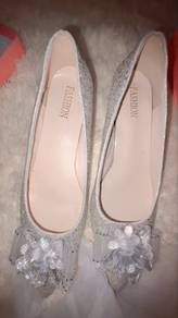 heels