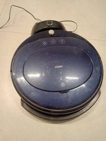Haier Robot Vacuum Cleaner Machi