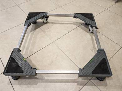 Adjustable Mobile Roller Washing machine stand