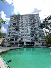 Apartment For Sale in Bayu Emas Apartments