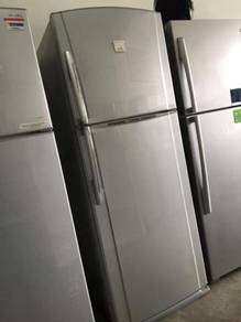 Toshiba 2 doors big Fridge Refrigerator Peti Sejuk