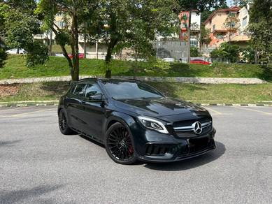 Mercedes Benz GLA45 45 AMG 4MATIC in Petaling Jaya, SGR
