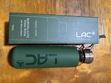 LAC Borosilicate Glass Bottle with Silicone Sleeve