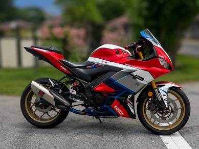 Yamaha R25