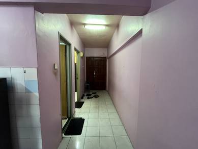 Apartment For Rent in Pangsapuri Perdana (Seksyen 13)