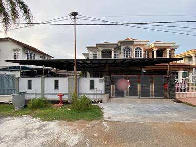 Semi-Detached House For Sale in Semabok,MLK