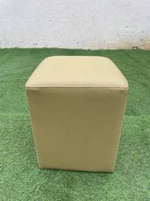 YE71B Kerusi Bangku Stool Chair PU Creamy