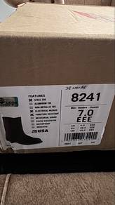 new safety shoes