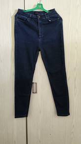 Trendoyl Jeans - Female