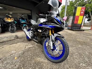 Yamaha R15