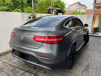 Mercedes Benz GLC250 250 4MATIC COUPE AMG LINE (CBU in Petaling Jaya, SGR
