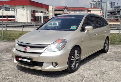 Honda Stream iVS in Salak Selatan, KUL