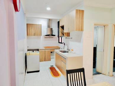 Apartment For Sale in Putra Permai Block A