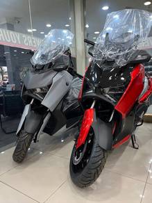 Yamaha XMAX