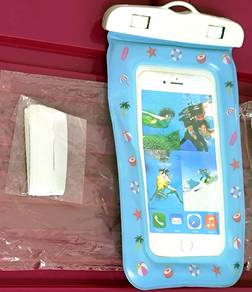 WATERPROOF PHONE CASE HOLDER WITH STRING -
(2 Pcs)