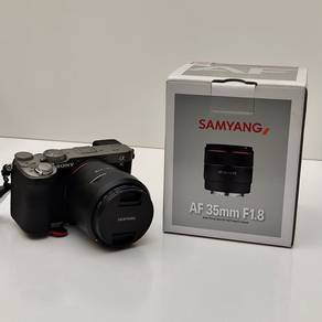Samyang AF 35mm f1.8 FE (Used)Price can nego