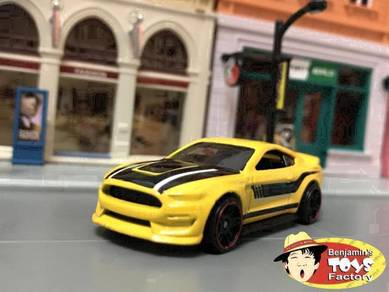 Hot Wheels Ford Shelby GT350R HW0199