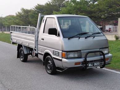 Lori Pickup Nissan Vanette C22 1.5 (M) 1997 LORRY