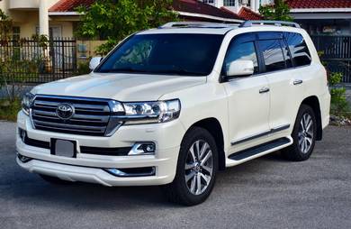 Toyota Land Cruiser ZX in Kuching, SWK