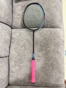 Yonex Astrox Smash
