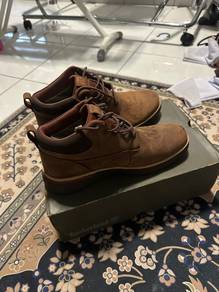 Kasut timberland