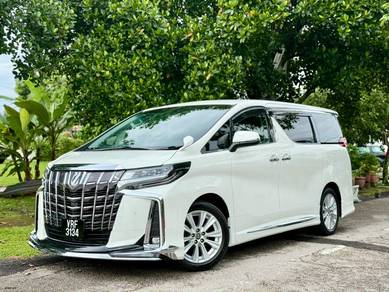 Toyota Alphard  in Kepong, KUL