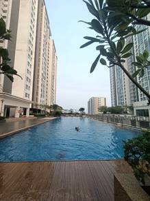 Service Residence For Sale in Meridin Bayvue