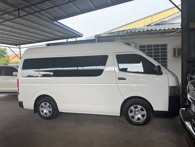 Toyota Hiace in Kota Kinabalu, SBH