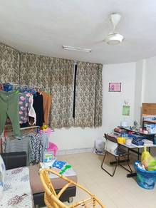 Apartment For Sale in Rampai Court