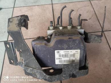 Mini cooper s r56 r55 abs pump module n12 n14 n18