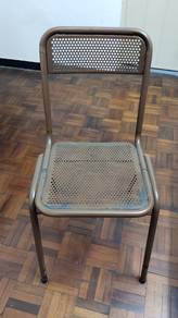iron chair 