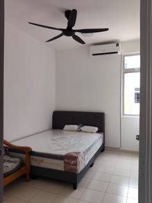 Townhouse Condo For Rent in Puncak Kasa Heights