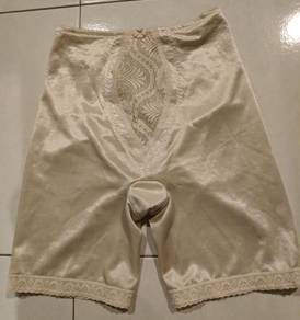 Woman body shaper Girdle pants Camy brand
