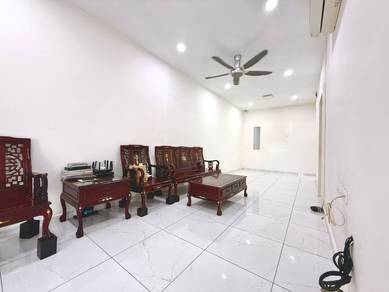Semi-Detached House For Sale in Ayer Itam,PNG
