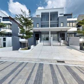 Semi-Detached House For Sale in Sungai Besi,KUL