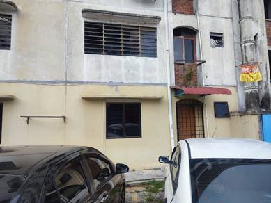 Flat For Rent in Flat PKNS Seksyen 24 Shah Alam