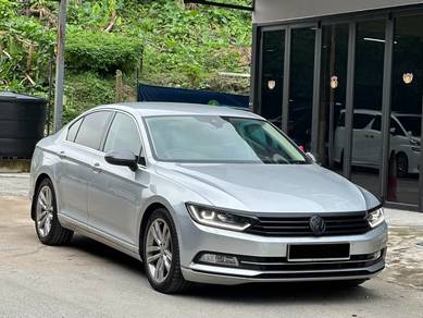 Volkswagen Passat TSI HIGHLINE (CKD) in Salak Selatan, KUL